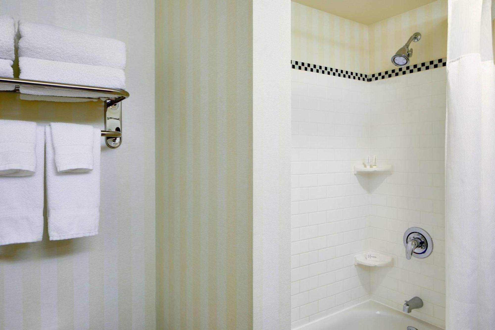 Fairfield Inn And Suites Columbus Polaris Экстерьер фото